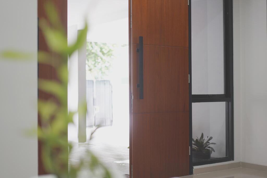 Джакарта: UROOMS Panglima Polim