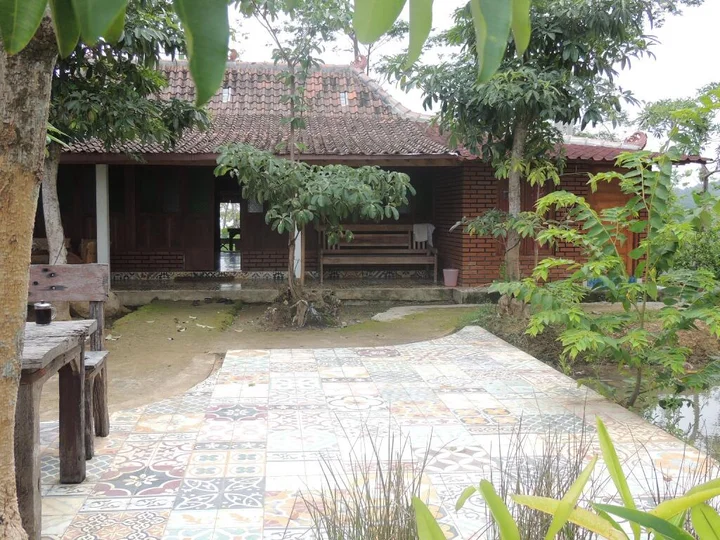 Батуретно: Villa de Moyeng