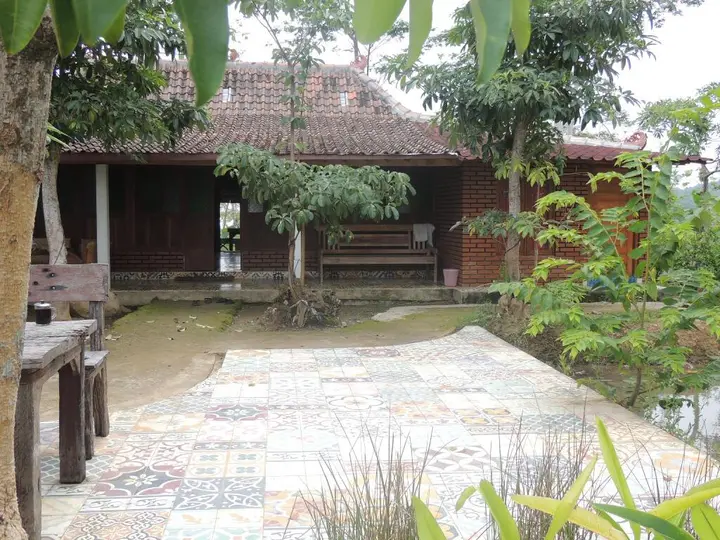 Батуретно: Villa de Moyeng