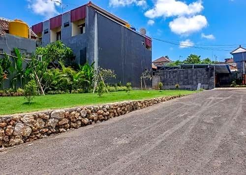 Беноа: Abian Dedari Mesare Nusa Dua
