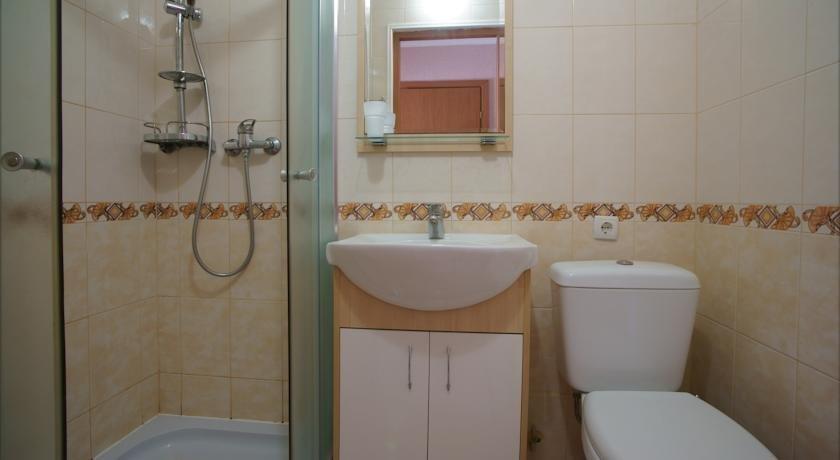 Николаевка: Semejnyij Guest House
