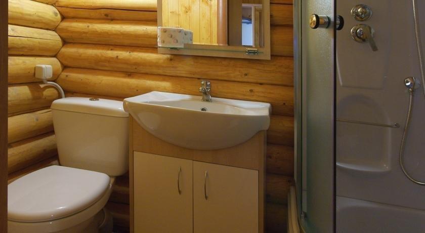Николаевка: Semejnyij Guest House