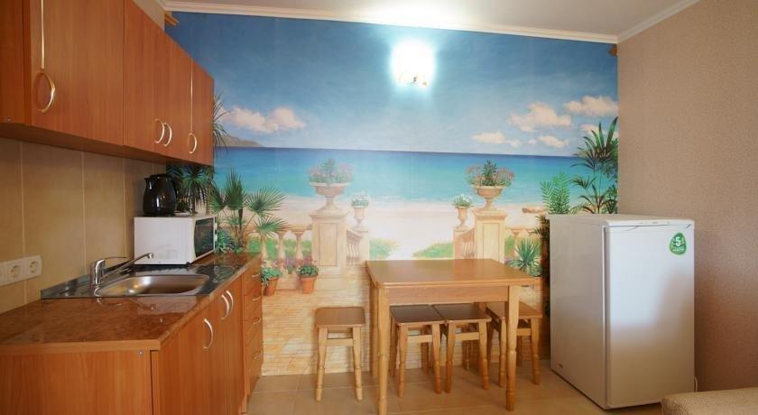 Николаевка: Semejnyij Guest House