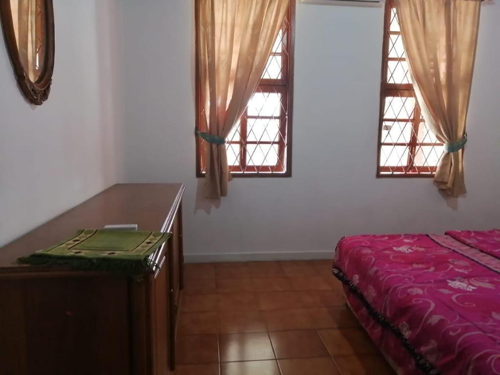 Чипанас: Oyo 3828 Villa Kota Bunga Blok Q