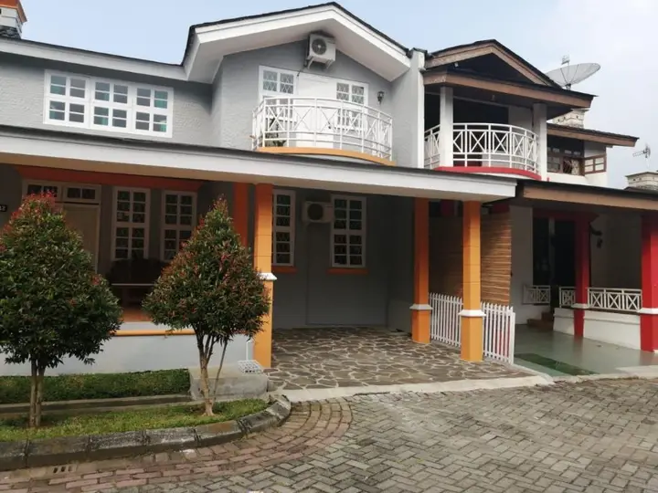 Oyo 3828 Villa Kota Bunga Blok Q — фото 4