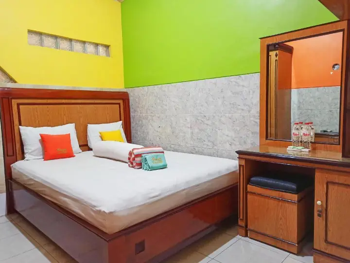 OYO 3727 Homestay Gayatri Sawojajar — фото 4