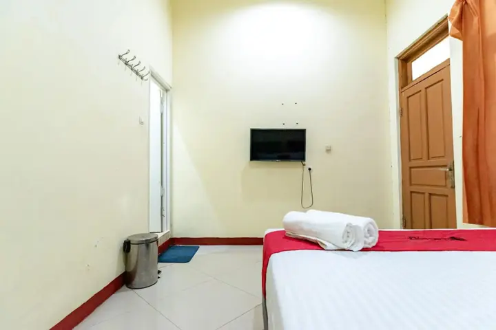 Джакарта: OYO 3767 Permata House