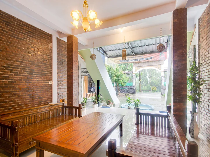 Боробудур: OYO 3355 Homestay Syariah Asyuban