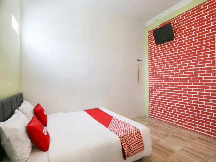 Боробудур: OYO 3355 Homestay Syariah Asyuban