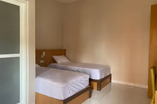 Палу: Nietsa Guest House Syariah Palu RedPartner