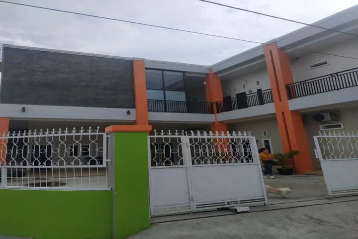 Палу: Nietsa Guest House Syariah Palu RedPartner