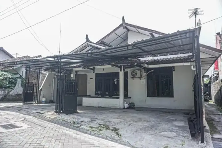RedDoorz Syariah @ Berlian Homestay Wirobrajan — фото 1