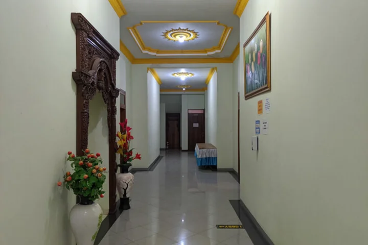 Кудус: Hotel Abbas Syariah