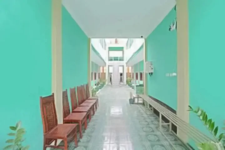 Палангкарая: Wisma Tambun Raya RedPartner