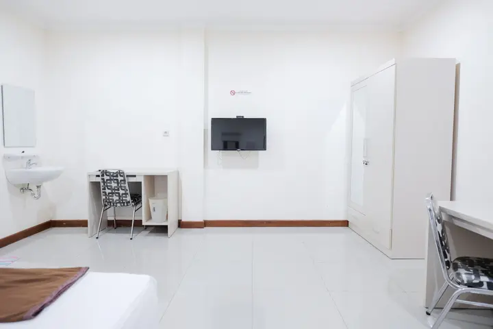 Джакарта: Wisma Delapan