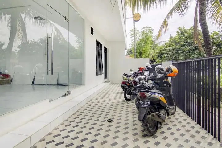 Тангеранг: SPOT ON 90152 Garuda Bima Residence Syariah