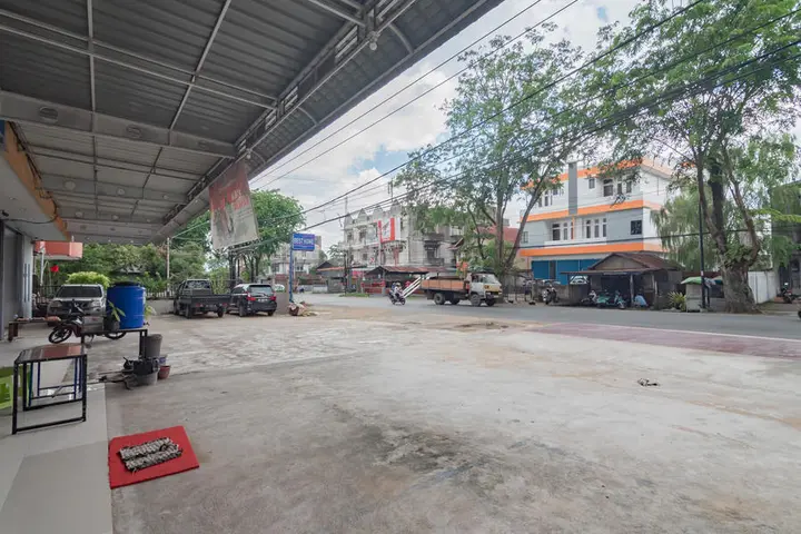 Понтианак: (not use) RedDoorz Plus Near Magister Universitas Tanjungpura