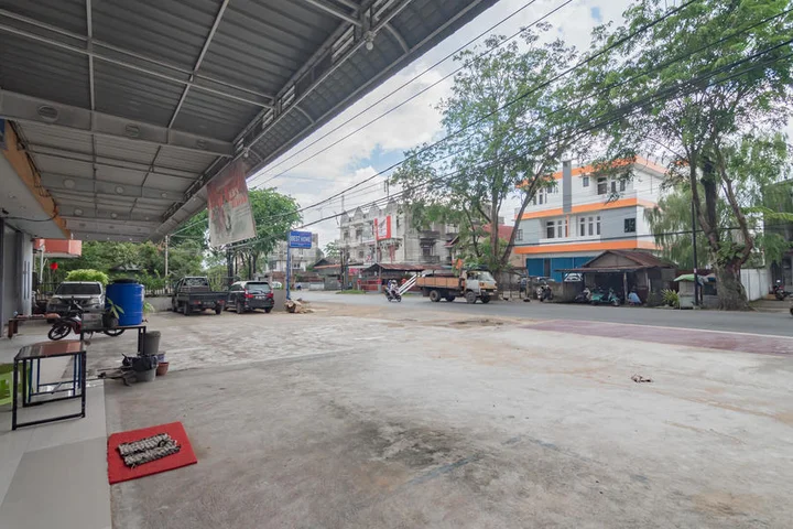 Понтианак: (not use) RedDoorz Plus Near Magister Universitas Tanjungpura