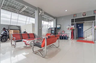 Понтианак: (not use) RedDoorz Plus Near Magister Universitas Tanjungpura