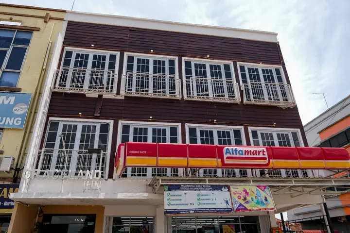 Батам: Graceland Inn Batam RedPartner