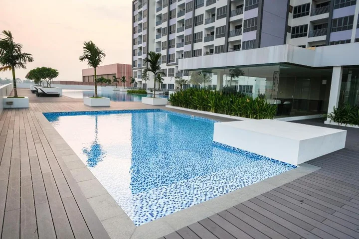 Батам: LOVINA 6-12 at Harbour Bay Residences