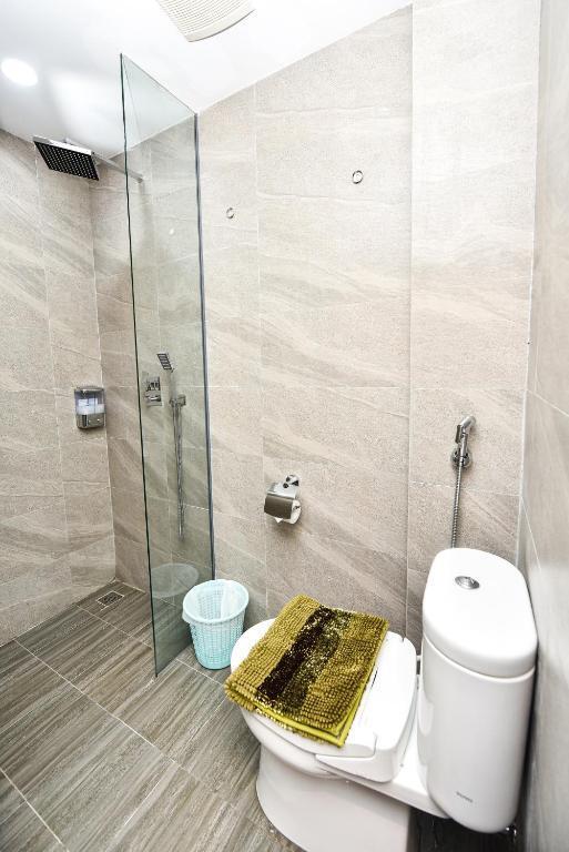 Батам: LOVINA 6-12 at Harbour Bay Residences