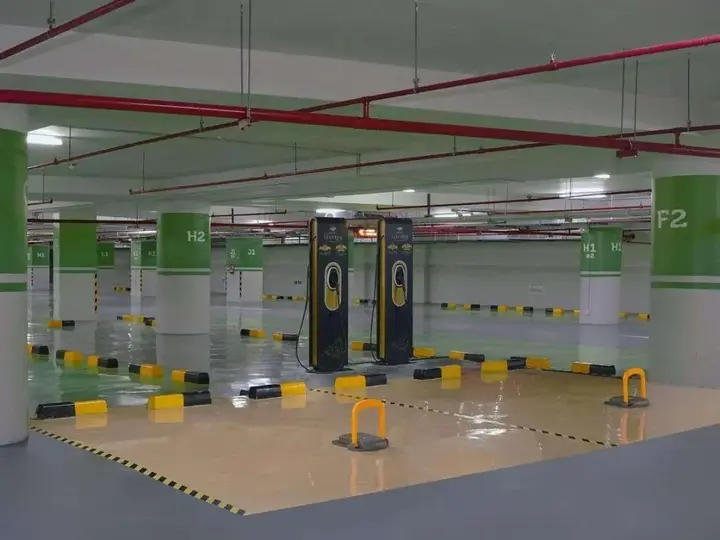 Семаранг: Hotel Tentrem Semarang