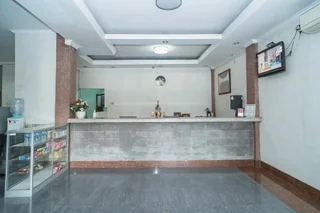 Тангеранг: Hotel Transit Nusa Indah RedPartner