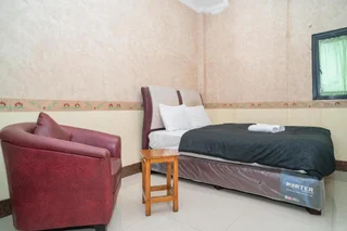 Тангеранг: Hotel Transit Nusa Indah RedPartner