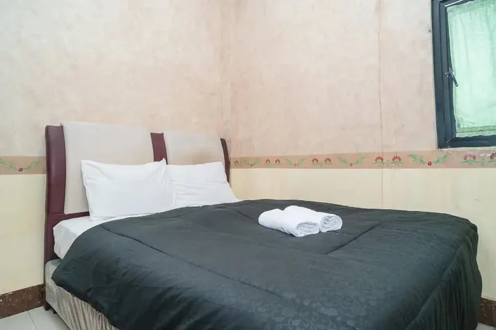 Тангеранг: Hotel Transit Nusa Indah RedPartner