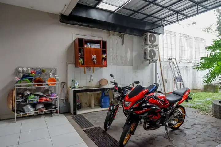 Сукохарджо: RedDoorz @ Solo Baru