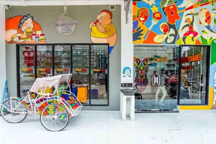 Бекаси: Front One Budget Bekasi