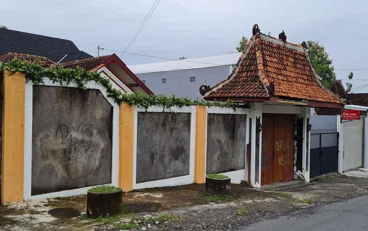 Батуретно: OYO 90271 Puri Asri Family Homestay Syariah