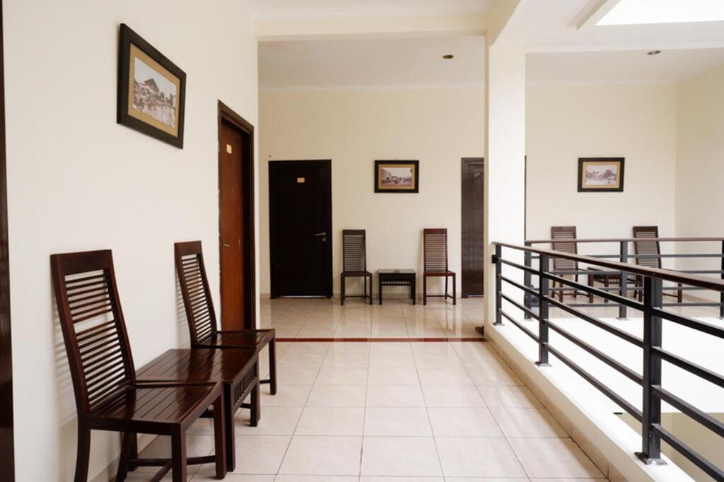 Семаранг: RedDoorz near Wisata Kota Lama Semarang