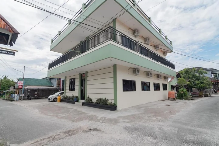 Баликпапан: RedDoorz near Arka Sepinggan Airport