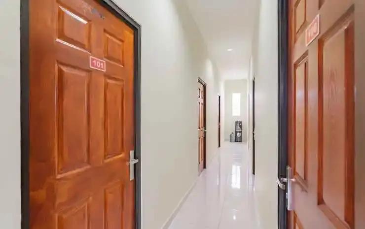 Баликпапан: RedDoorz near Arka Sepinggan Airport