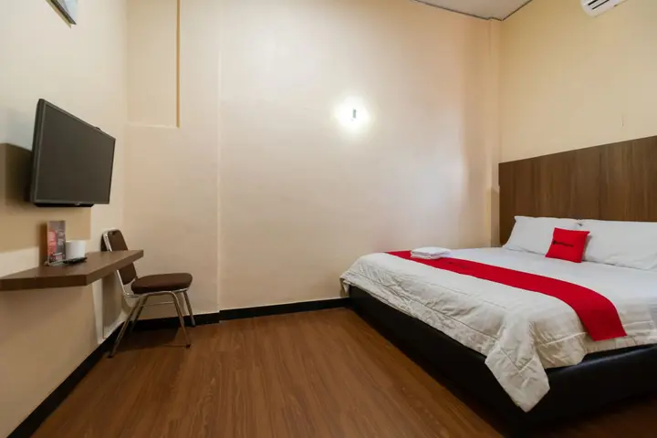 Пематангсиантар: RedDoorz Plus near Ramayana Pematangsiantar