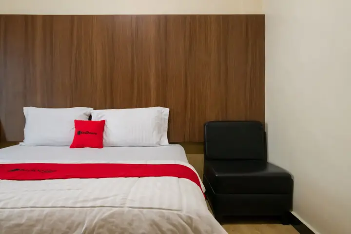 Пематангсиантар: RedDoorz Plus near Ramayana Pematangsiantar