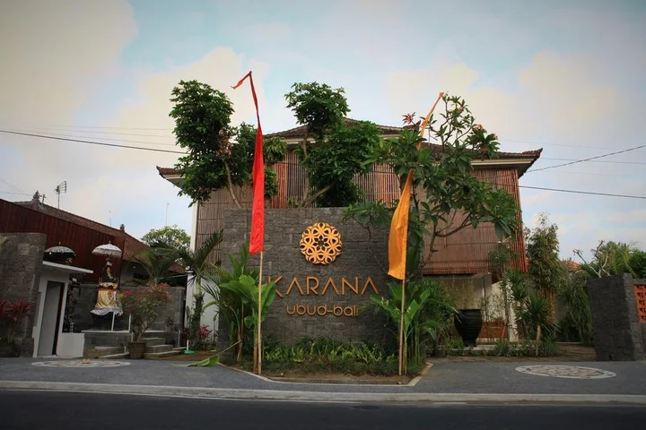 Сукавати: Freddies Villas Ubud