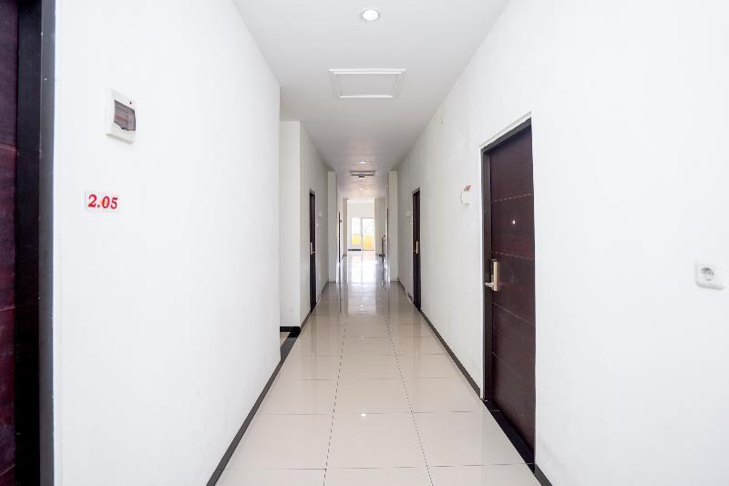 Самаринда: D'Es Guest House