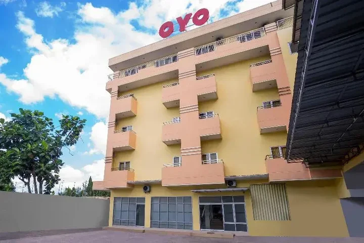 Самаринда: D'Es Guest House