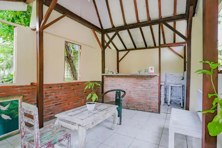 Беноа: OYO Life 90301 Hidden Village Uluwatu