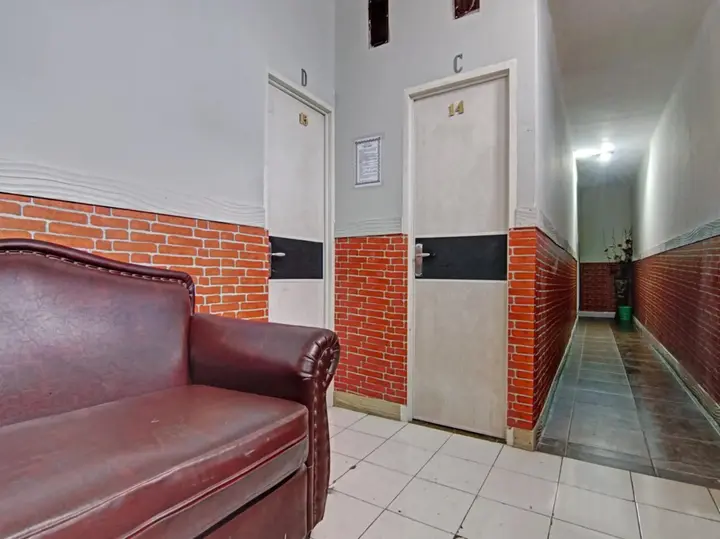 Тангеранг: OYO 90358 Poris Residence