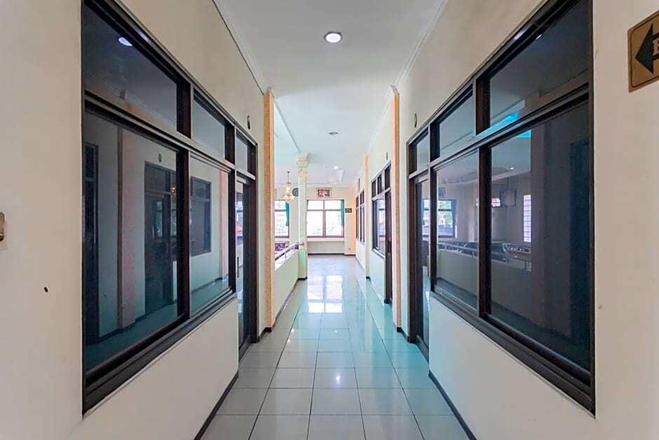 Бандунг: RedDoorz near Tegalega Bandung