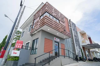 Батуретно: RedDoorz near Sindu Kusuma Edupark 3