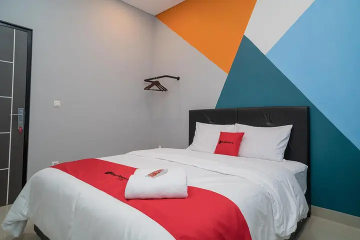 Батуретно: RedDoorz near Sindu Kusuma Edupark 3