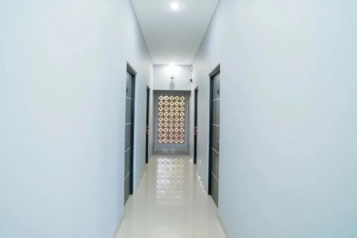 Батуретно: RedDoorz near Sindu Kusuma Edupark 3