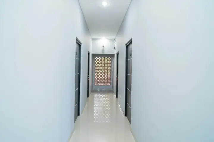 Батуретно: RedDoorz near Sindu Kusuma Edupark 3