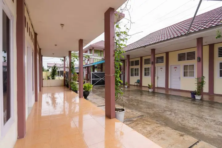 Паданг: Wisma Padati Syariah RedPartner