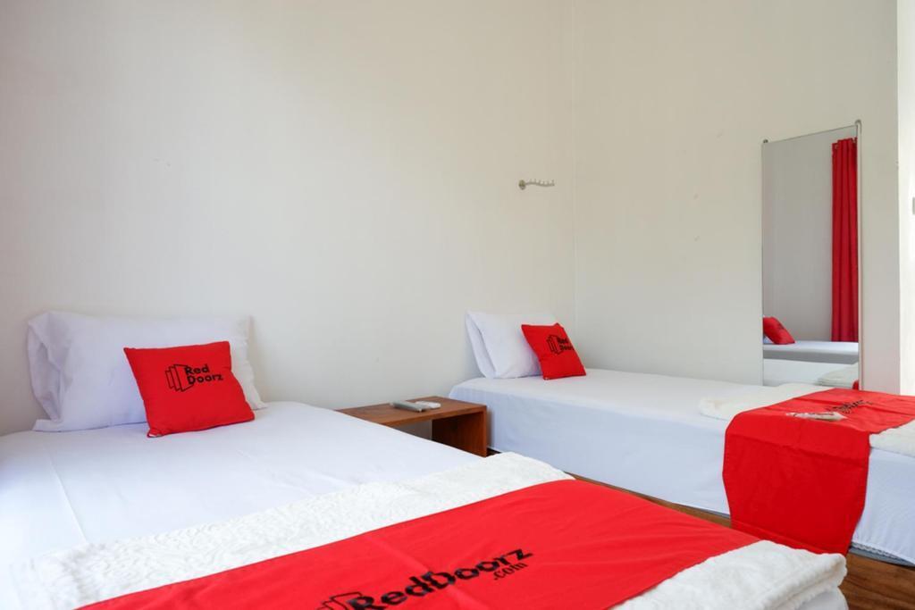 Сукохарджо: RedDoorz Plus near UMS Solo